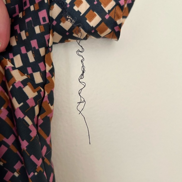 DR2 Brown and Black Boxy Short Sleeve Blouse - Picture 3 of 5